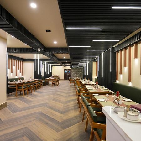 Hotel Pavitra Purnia Buitenkant foto