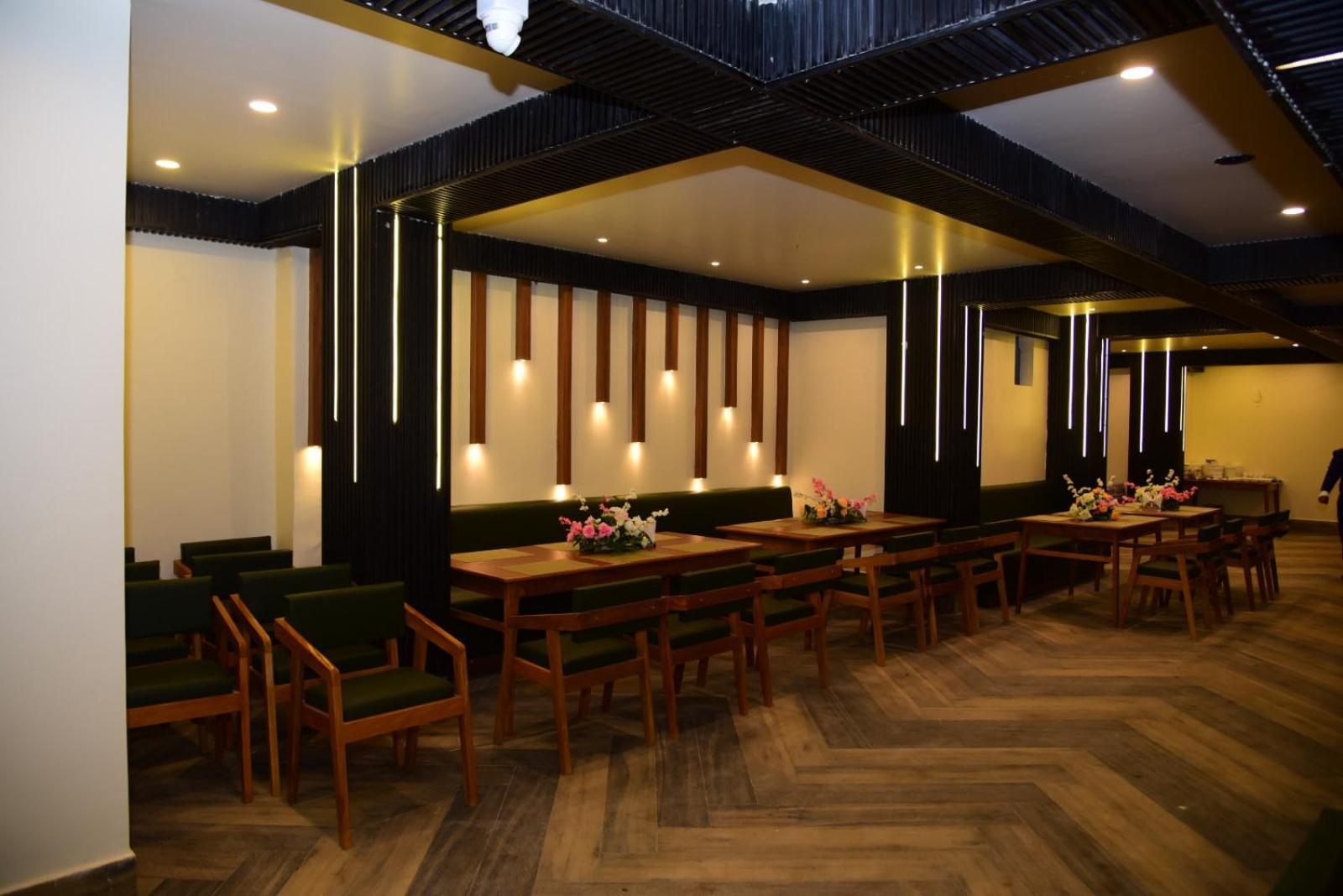 Hotel Pavitra Purnia Buitenkant foto